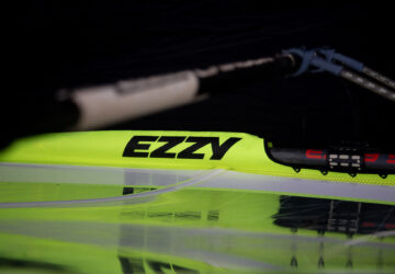 Ezzy Zorro Studio Shot